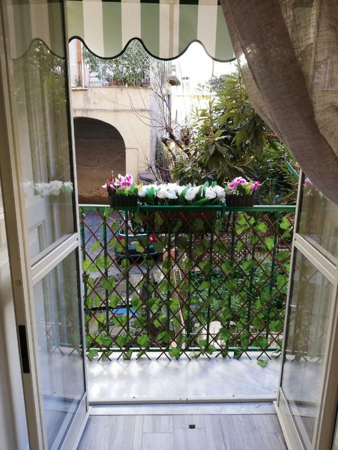 Da Ninetta Resterete Senza Parole, Garantito! Napoli Bagian luar foto