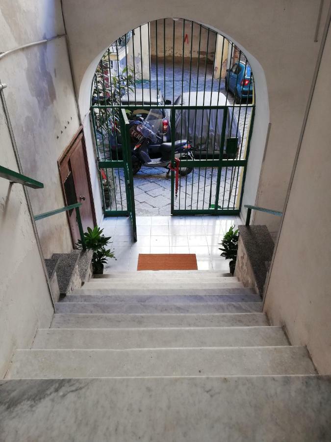 Da Ninetta Resterete Senza Parole, Garantito! Napoli Bagian luar foto